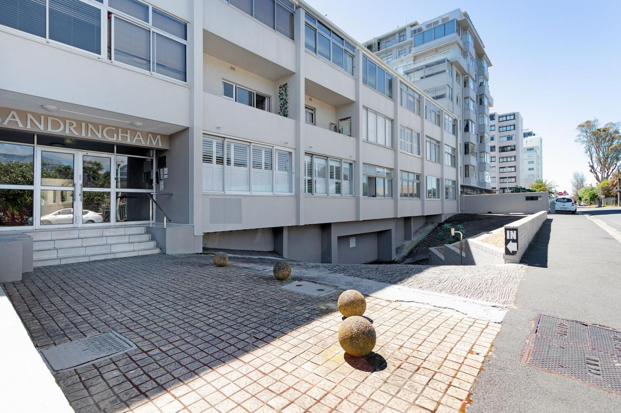 Sandringham 45 * Cape Town